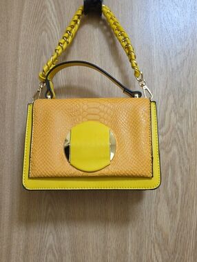 Viviq Yellow Structured Top-Handle Crossbody Bag with Gold Accent